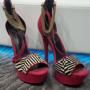Steve Madden Pink High Heeled Stilletos Platform